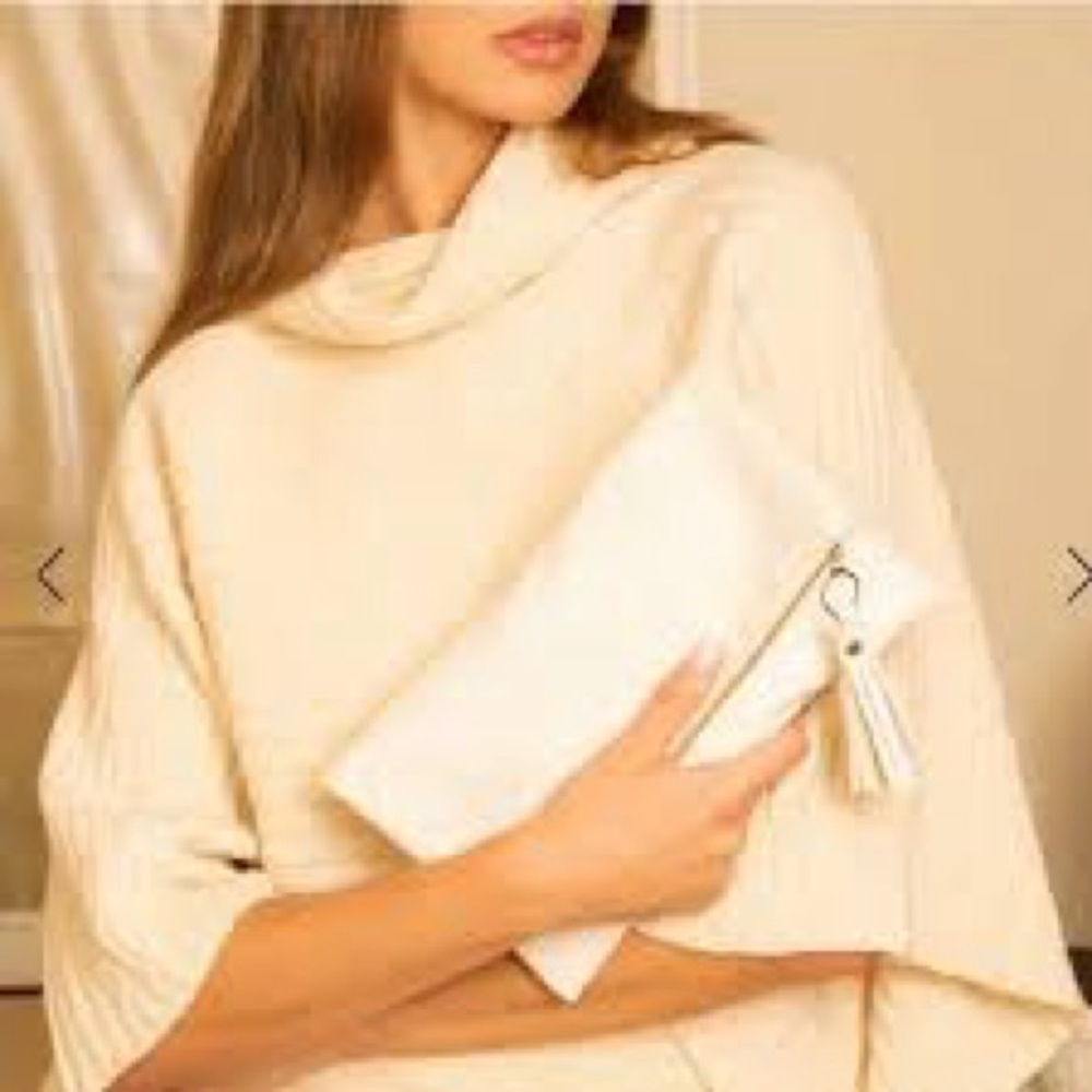 NIB Rachel Miriam Vegan Leather Clutch